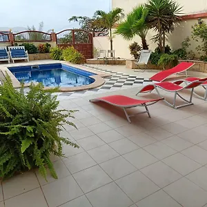 Casa Miami فندق مبيت وإفطار تارافال